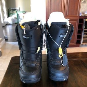 Size 8 Burton Snowboard Boots